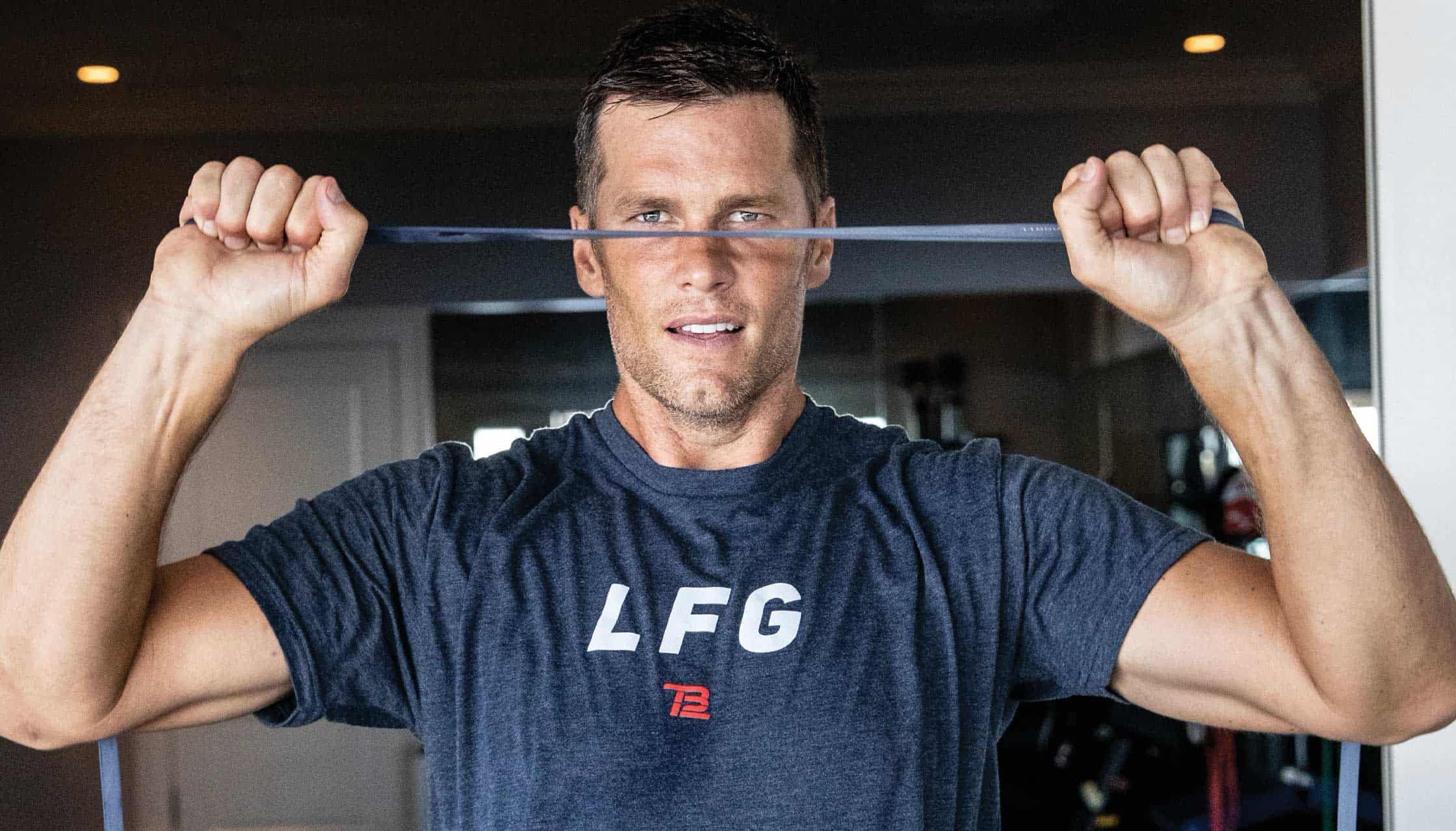 Tom Brady Diyeti Sizi Atletik Bir Süper İnsana Dönüştürecek mi?